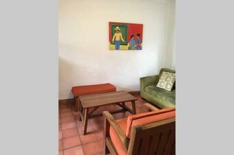 La Casa De Dona Irma Townhouse