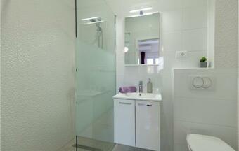 Awesome Home In Zadvarje W/ Outdoor Swimming Pool, Outdoor Swimming Pool And 5 Bedrooms