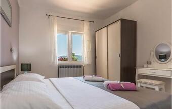 Holiday Home Zavojane 7