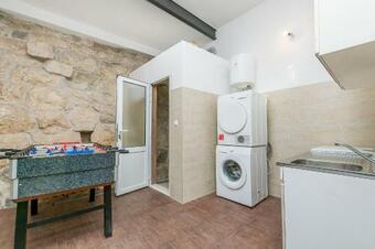 Holiday Home Zvecanje