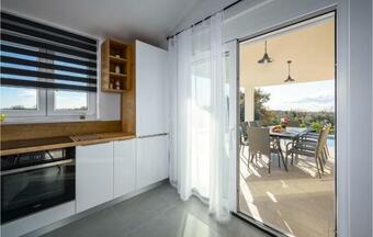 Beautiful Home In Barban W/ Outdoor Swimming Pool And 4 Bedrooms