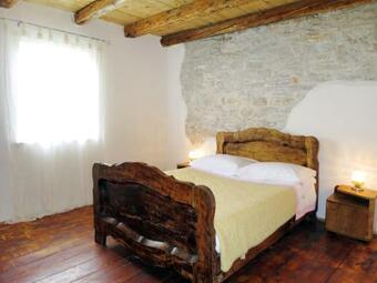 Holiday Home Hortensija - Lbn397