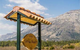 Amazing Home In Gruda With Wifi And 1 Bedrooms