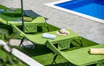 Amazing Home In Kastav W/ Outdoor Swimming Pool And 2 Bedrooms