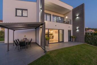 Villa Noa Castellier