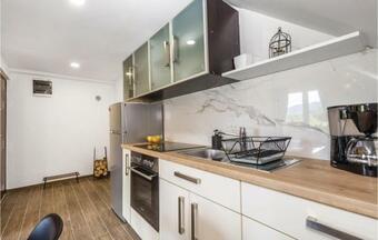 Two-bedroom Apartment In Ogulin