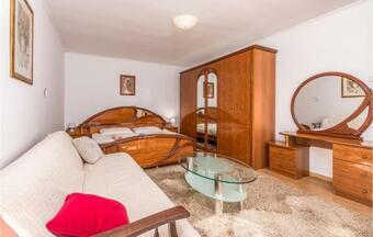Awesome Apartment In Prezid W/ Wifi And 1 Bedrooms