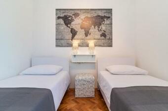 Holiday Home With Pool And Garden