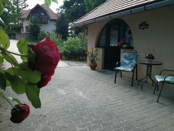 Z�ld Oliva Apartman