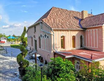 Hotel Chateau Vincze