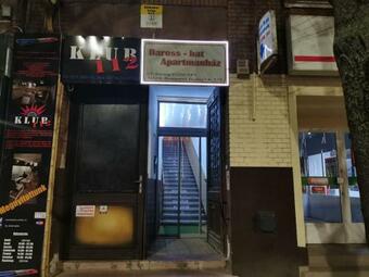 Baross-hat Apartmanh�z