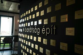 Bed & Breakfast Dobosi Birtokk�zpont