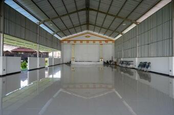 Hostal Reddoorz @ Hotel Horas Palopo