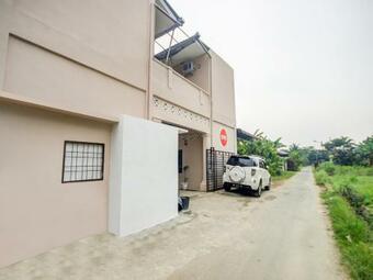 Hotel Oyo 3389 Sonya Homestay Syariah