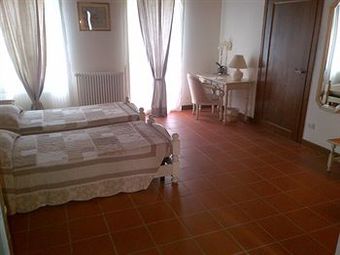 Hotel Relais Villa Corn�r Della Regina
