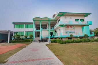 Hotel Spot On 76426 R N Residency