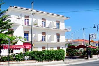 Hotel Albergo Minturnae