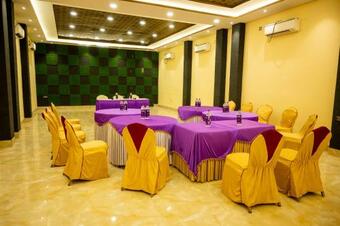 Hotel Vinayak Bhavan