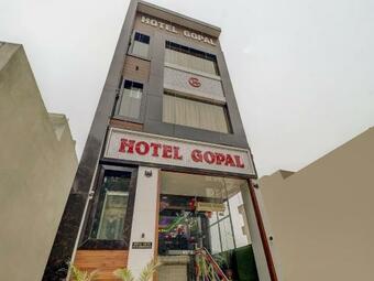 Capital O 77806 Hotel Gopal