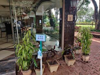 Hotel Valley View Grand Panhala