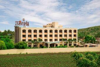 Hotel Lion Lords Inn