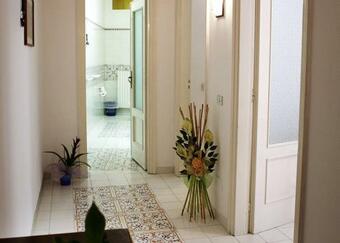 Castiglione Apartment Sleeps 5 With Pool And Wifi