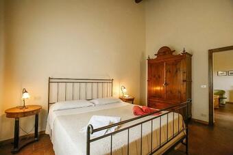 Bettolle Villa Sleeps 6 Pool Wifi