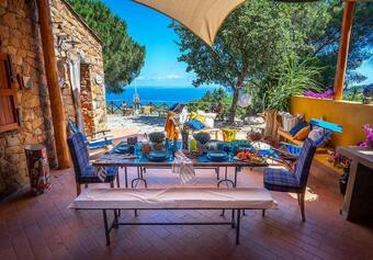 Cefalu Villa Sleeps 4 Wifi