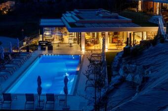 Hotel Deville & Spa
