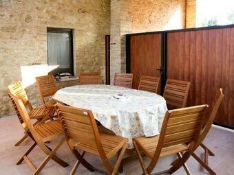 Locazione Turistica Borgo Agrituristico Il Pino - Ona202