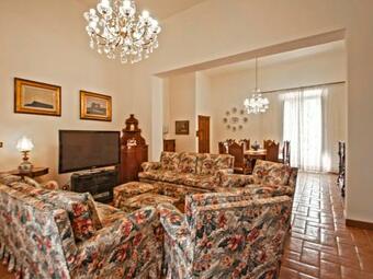 Locazione Turistica Villa La Guardia Vecchia-1