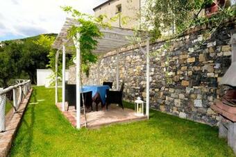 House With 2 Bedrooms In Diano San Pietro With Wonderful Mountain View Enclosed Garden And Wifi