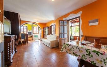 House With 4 Bedrooms In Gombitelli With Enclosed Garden And Wifi 15 Km From The Beach