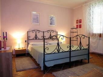 Loro Ciuffenna Villa Sleeps 12 Pool Wifi