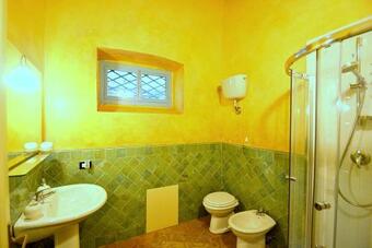 Montemaggiore Belsito Villa Sleeps 3