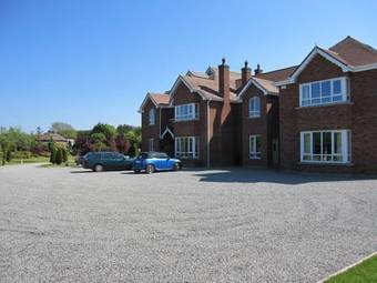 Hostal Moyglare Lodge B&B