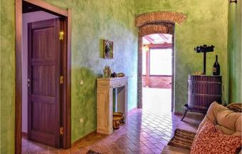 Stunning Home In Palmi With Wifi And 2 Bedrooms