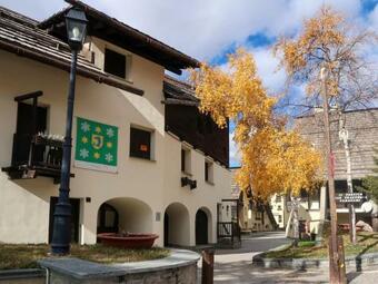 Apartamento Locazione Turistica La Piazza Deluxe-1