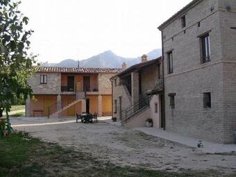 Zona Artigianale Callarella Villa Sleeps 3 Pool