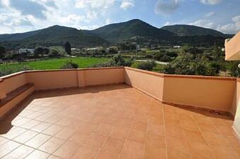 Tertenia Villa Sleeps 4