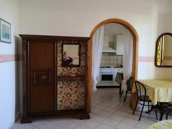 At Spiaggiabella In Salento, Villa Close To The Sea With 8 Beds