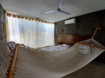 Breathtaking Beach Villa, Feel The Inviting Vibe!