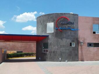 Motel Paraiso Suites