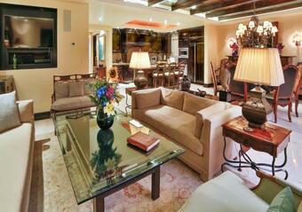 Villa Luxury Beachfront?golf?surfing?chef?183 5* Reviews