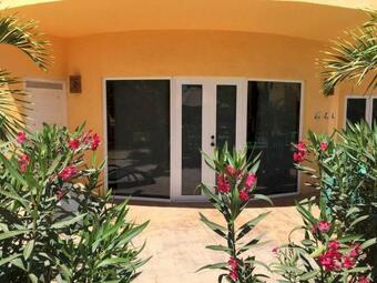 Apartamento 6a Gorgeous Pool House Amazing Swim And Surf Beach