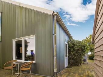 Vibrant Apartment In Baflo By Op De Roemte