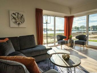 Holiday Home Resort De Kraaijenbergse Plassen-19