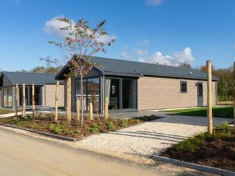 Holiday Home Resort De Kraaijenbergse Plassen-17