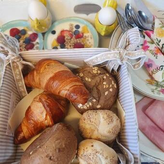 Bed & Breakfast Pipowagen En Studio Van Katwoude