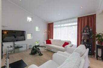 Hotel Holidayhouse - Beethovenlaan 4 Vlissingen